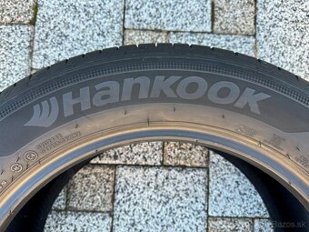 Letné pneumatiky 235/55 R18 Hankook 3ks 8mm - 4