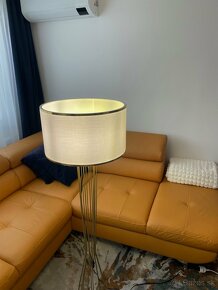 Dizajnová stojanová LED lampa Fellini 155 cm biela / zlatá - 4