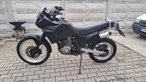 Suzuki dr 650 - 4