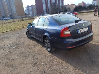 Octavia 1.6 Tdi Ambiente - 4