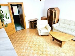 4 izbový byt Bánovce nad Bebravou / 80m2 / DUBNIČKA / LOGGIA - 4