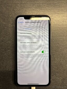 iPhone 11 64gb fialový - 4