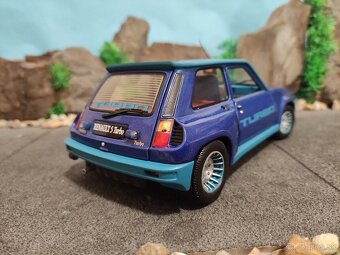 Prodám model 1:18 Renault 5 turbo - 4