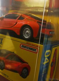 Matchbox Collectors 2016 BMW i8 - 4