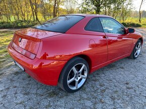 Alfa Romeo GTV 2.0 TwinSpark - 4