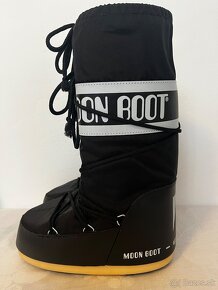 Moon boot - 4