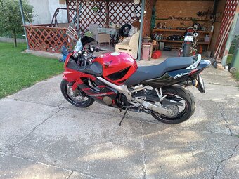 Honda CBR 600 f4i - 4