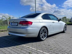 BMW 320d Coupé - 4