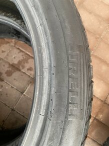 pirelli sotozero 3 235/45 r19 99V - 4