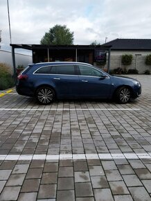 Opel Insignia SportTourer - 4