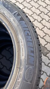 ❄️225/55 r17 zimné pneu Michelin - 4