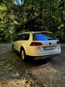 VW Golf VII Alltrack 2.0 TDI 110kw 4x4 - 4