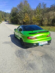 Hyundai coupé tiburon - 4