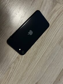 iPhone SE 2022 129gb - 4