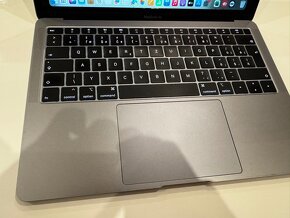 MacBook Air 13" 2019 i5 256GB Space Grey - 4