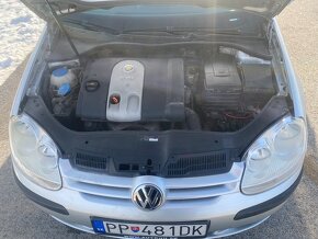 Volkswagen Golf 5 - 4