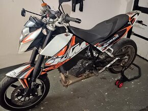 Ktm duke 690 - 4