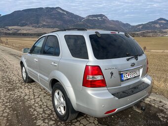 Kia Sorento 2.5 CRDi 4x4 - 4