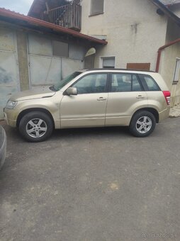 Suzuki Grand Vitara 2.0 4x4 benzín - 4