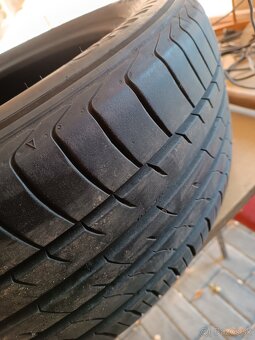 Predám pneumatiky 235/55 R18 - 4