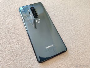 Oneplus 8 Pro.  8gb+3gb/128gb.  Šedá metalíza. - 4