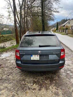 Škoda Superb 2.0TDI 4x4 2015 Bi Xenon Webasto Navi SK ŠPZ - 4