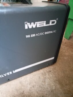 Zváračka TIG 220 AC/DC Digital Iweld Komplet - 4