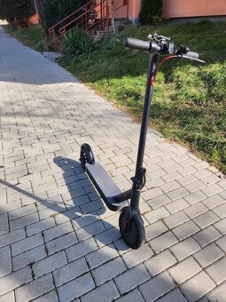 Predam SCOOTER TWO S60 KOLOBEŽKA - 4