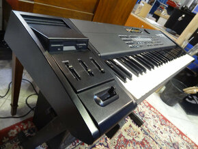 Roland XP-50 workstation - 4