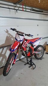 Honda CRF250R - 4