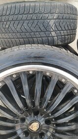 Elektróny Porsche, pneumatiky PIRELLI 285/40 R22 - 4