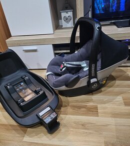 Maxi Cosi Pebble Plus vajicko a isofix zakladna 2wayfix - 4