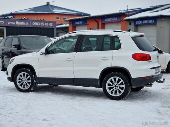 Volkswagen Tiguan 2.0 CR TDI 4-Motion Sport Style - 4