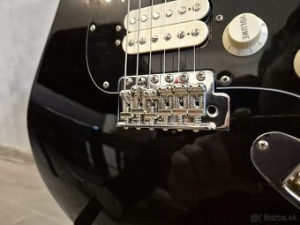 Fender American Performer Stratocaster HSS MN - 4