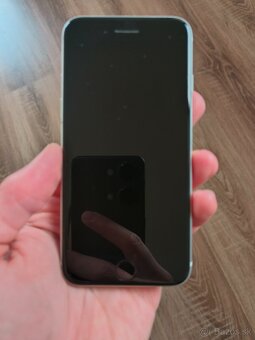 iPhone SE 2020 128GB - výborný stav - 4