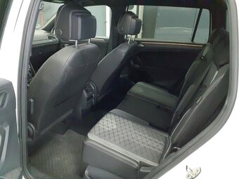 Volkswagen Tiguan Allspace 2.0 TDI R-Line - 4