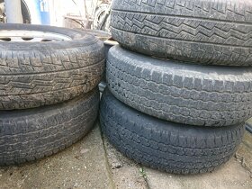 Pneu 235/80r16 - 4