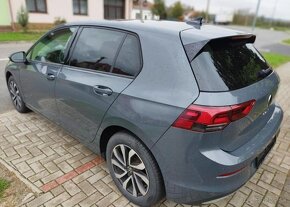 Volkswagen Golf 2,0 TDI nafta manuál 85 kw - 4