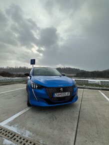 Na predaj: Peugeot 208 1.2 PureTech 100 GT Line - 4