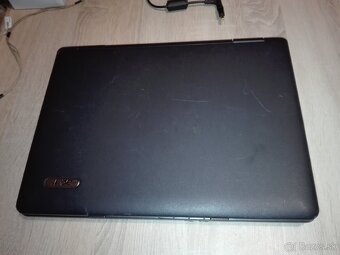 Acer Intel Core2Duo. 15,4".2GB DDR2. 160 GB.Win 7 PRO. - 4