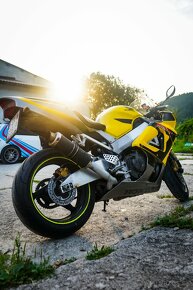 Honda CBR 929RR TOP STAV - 4