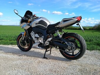 Yamaha Fz1 Fazer 🏍️ - 4