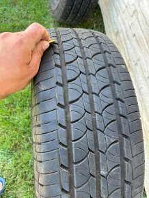 Prenumatiky 215/65 R16 C - 4