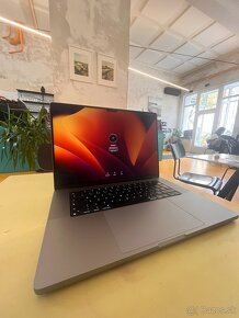 Macbook Pro (2023) M2 16" + záruka - 4