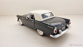 1:18 CHEVROLET THUNDERBIRD - 4