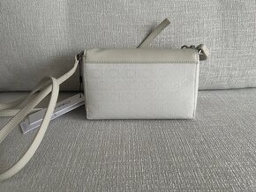 Crossbody kabelka Calvin Klein - 4