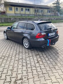 BMW e91 330xd m-packet - 4