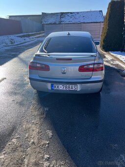 Renault Laguna 1.9 cdti - 4