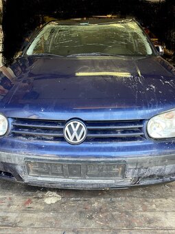 VW Golf 4 - 4