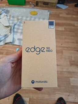 Motorola edge 50 neo - 4